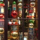 #London #Christmas #tree #ball #bauble #perfum #lovely #shopwindow and #boxes  #design #gold #red #green #penhaligons